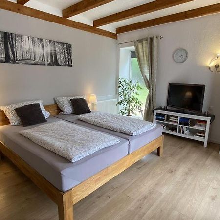 Grosses Doppelzimmer Mit Eigenem Bad Und Kuehlschrank, Frisch Saniert Фрідріхског Екстер'єр фото